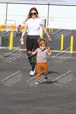 media/Mar-13-2022-SoCal Trackdays (Sun) [[112cf61d7e]]/Around the Pits/